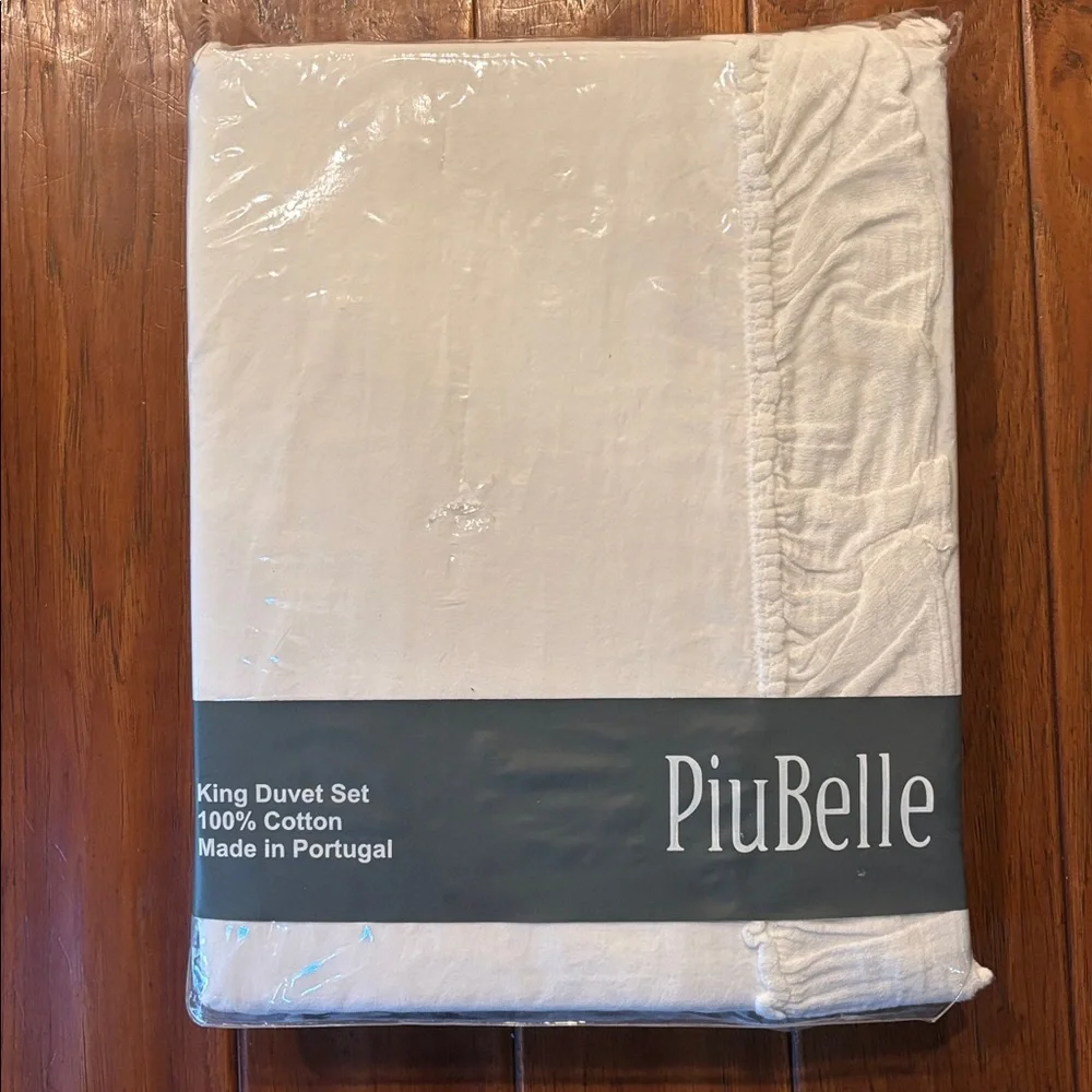 PiuBelle White Cotton Ruffle King Duvet Cover and Sheet Set 7 Piece